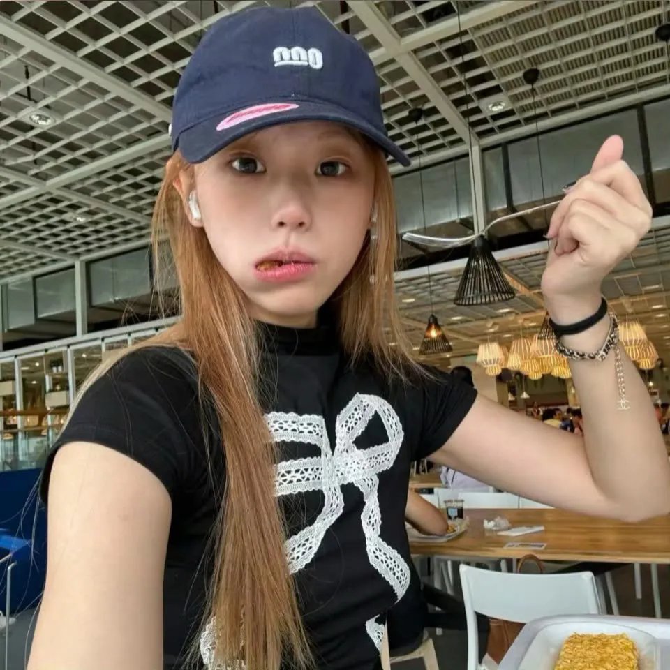 小小间谍:博客战争